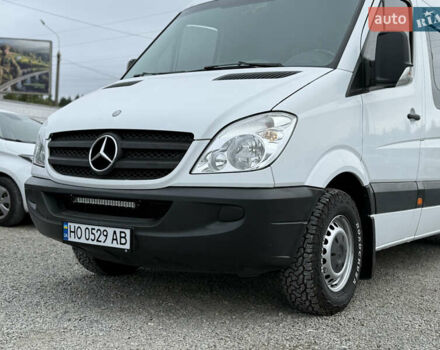 Белый Мерседес Sprinter, объемом двигателя 2.2 л и пробегом 440 тыс. км за 25500 $, фото 5 на Automoto.ua