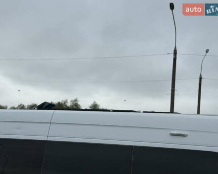 Белый Мерседес Sprinter, объемом двигателя 2.2 л и пробегом 440 тыс. км за 25500 $, фото 14 на Automoto.ua