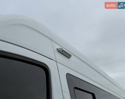 Белый Мерседес Sprinter, объемом двигателя 2.2 л и пробегом 440 тыс. км за 25500 $, фото 10 на Automoto.ua