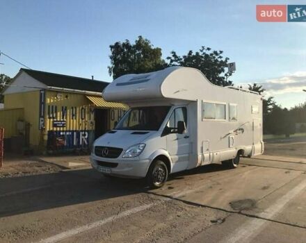 Белый Мерседес Sprinter, объемом двигателя 2.99 л и пробегом 85 тыс. км за 73000 $, фото 1 на Automoto.ua