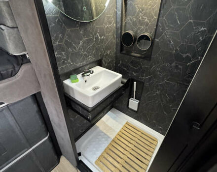 Белый Мерседес Sprinter, объемом двигателя 2.14 л и пробегом 253 тыс. км за 53000 $, фото 61 на Automoto.ua