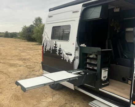 Белый Мерседес Sprinter, объемом двигателя 2.14 л и пробегом 253 тыс. км за 53000 $, фото 10 на Automoto.ua