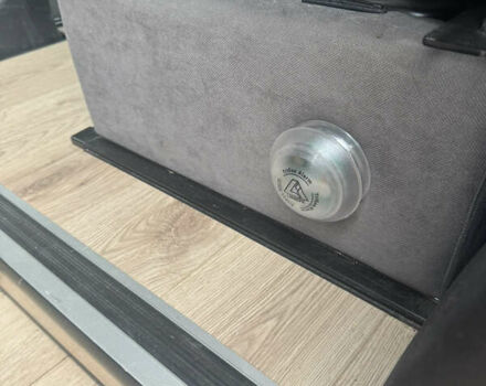 Белый Мерседес Sprinter, объемом двигателя 2.14 л и пробегом 253 тыс. км за 53000 $, фото 13 на Automoto.ua