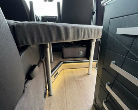 Белый Мерседес Sprinter, объемом двигателя 2.14 л и пробегом 253 тыс. км за 53000 $, фото 69 на Automoto.ua