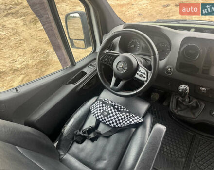 Белый Мерседес Sprinter, объемом двигателя 2.14 л и пробегом 253 тыс. км за 53000 $, фото 22 на Automoto.ua
