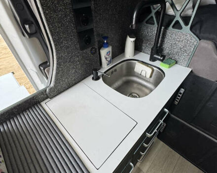 Белый Мерседес Sprinter, объемом двигателя 2.14 л и пробегом 253 тыс. км за 53000 $, фото 64 на Automoto.ua