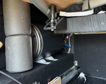 Белый Мерседес Sprinter, объемом двигателя 2.14 л и пробегом 253 тыс. км за 53000 $, фото 56 на Automoto.ua