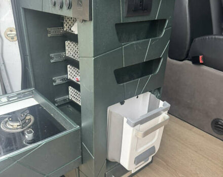 Белый Мерседес Sprinter, объемом двигателя 2.14 л и пробегом 253 тыс. км за 53000 $, фото 12 на Automoto.ua