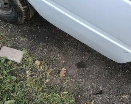 Белый Мерседес Sprinter, объемом двигателя 0 л и пробегом 350 тыс. км за 4000 $, фото 9 на Automoto.ua