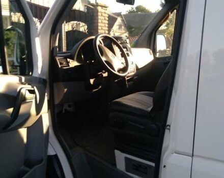Белый Мерседес Sprinter, объемом двигателя 0 л и пробегом 307 тыс. км за 12000 $, фото 1 на Automoto.ua