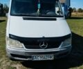 Белый Мерседес Sprinter, объемом двигателя 2.1 л и пробегом 700 тыс. км за 10588 $, фото 1 на Automoto.ua