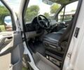 Белый Мерседес Sprinter, объемом двигателя 3 л и пробегом 300 тыс. км за 14000 $, фото 4 на Automoto.ua