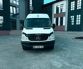 Белый Мерседес Sprinter, объемом двигателя 2.1 л и пробегом 336 тыс. км за 9439 $, фото 1 на Automoto.ua