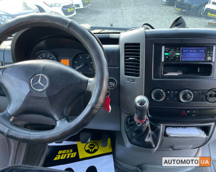 Мерседес Sprinter 2011 в Коломые на Automoto.ua Белый Мерседес Sprinter, объемом двигателя 3 л и пробегом 200 тыс. км за 24000 $, фото 15 на Automoto.ua