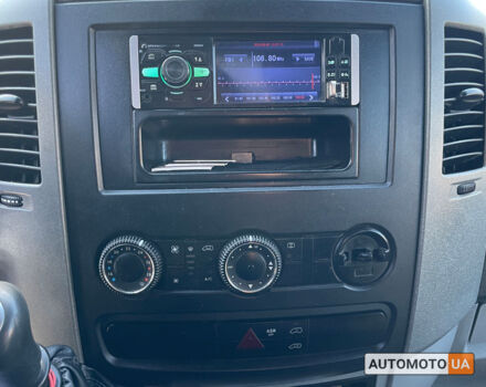 Мерседес Sprinter 2011 в Коломые на Automoto.ua Белый Мерседес Sprinter, объемом двигателя 3 л и пробегом 200 тыс. км за 24000 $, фото 11 на Automoto.ua