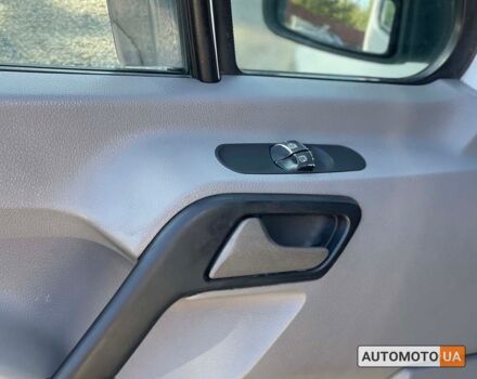 Мерседес Sprinter 2011 в Коломые на Automoto.ua Белый Мерседес Sprinter, объемом двигателя 3 л и пробегом 200 тыс. км за 24000 $, фото 7 на Automoto.ua