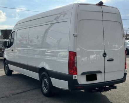 Белый Мерседес Sprinter, объемом двигателя 0 л и пробегом 38 тыс. км за 12000 $, фото 2 на Automoto.ua