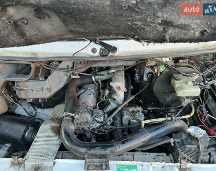 Мерседес Sprinter 1999 в Виннице на Automoto.ua Белый Мерседес Sprinter, объемом двигателя 2.87 л и пробегом 600 тыс. км за 9950 $, фото 11 на Automoto.ua