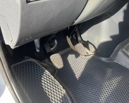 Мерседес Sprinter 2002 у Вінниці на Automoto.ua Білий Мерседес Sprinter, об'ємом двигуна 2.69 л та пробігом 468 тис. км за 16900 $, фото 9 на Automoto.ua