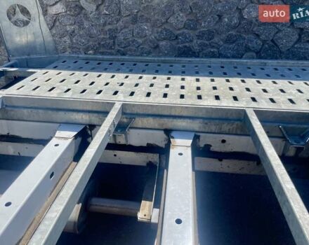 Мерседес Sprinter 2002 у Вінниці на Automoto.ua Білий Мерседес Sprinter, об'ємом двигуна 2.69 л та пробігом 468 тис. км за 16900 $, фото 14 на Automoto.ua