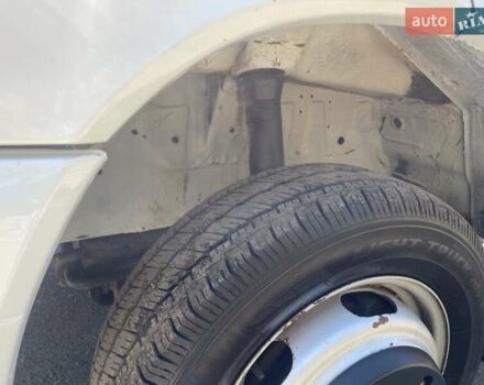 Мерседес Sprinter 2002 у Вінниці на Automoto.ua Білий Мерседес Sprinter, об'ємом двигуна 2.69 л та пробігом 468 тис. км за 16900 $, фото 5 на Automoto.ua