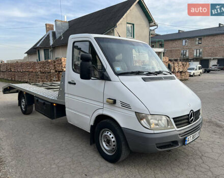 Білий Мерседес Sprinter, об'ємом двигуна 2.15 л та пробігом 500 тис. км за 9500 $, фото 2 на Automoto.ua