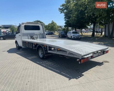 Білий Мерседес Sprinter, об'ємом двигуна 2.69 л та пробігом 350 тис. км за 14000 $, фото 11 на Automoto.ua