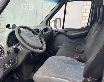 Білий Мерседес Sprinter, об'ємом двигуна 2.69 л та пробігом 608 тис. км за 11500 $, фото 8 на Automoto.ua