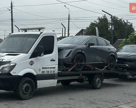 Белый Мерседес Sprinter, объемом двигателя 2.14 л и пробегом 563 тыс. км за 20000 $, фото 1 на Automoto.ua