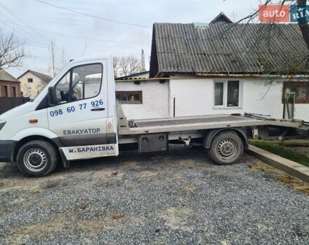 Белый Мерседес Sprinter, объемом двигателя 2.14 л и пробегом 318 тыс. км за 16900 $, фото 2 на Automoto.ua