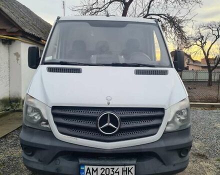 Белый Мерседес Sprinter, объемом двигателя 2.14 л и пробегом 318 тыс. км за 16900 $, фото 1 на Automoto.ua