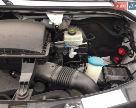 Белый Мерседес Sprinter, объемом двигателя 0 л и пробегом 299 тыс. км за 24500 $, фото 3 на Automoto.ua