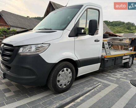 Белый Мерседес Sprinter, объемом двигателя 2.2 л и пробегом 346 тыс. км за 29000 $, фото 1 на Automoto.ua