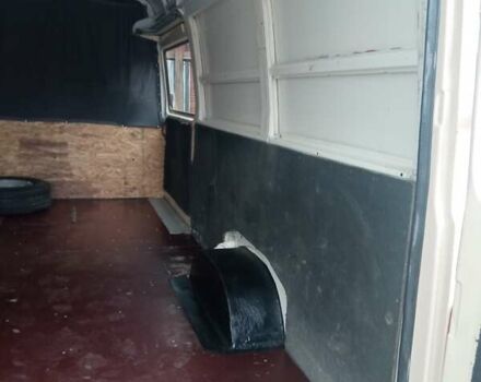 Белый Мерседес Sprinter, объемом двигателя 2.9 л и пробегом 500 тыс. км за 6500 $, фото 20 на Automoto.ua