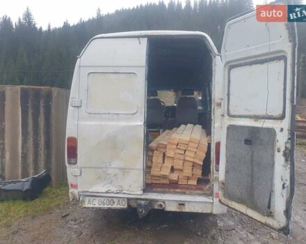 Білий Мерседес Sprinter, об'ємом двигуна 2.3 л та пробігом 999 тис. км за 2500 $, фото 3 на Automoto.ua