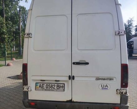 Білий Мерседес Sprinter, об'ємом двигуна 2.3 л та пробігом 170 тис. км за 3900 $, фото 3 на Automoto.ua