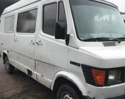 Білий Мерседес Sprinter, об'ємом двигуна 2.9 л та пробігом 905 тис. км за 1700 $, фото 1 на Automoto.ua