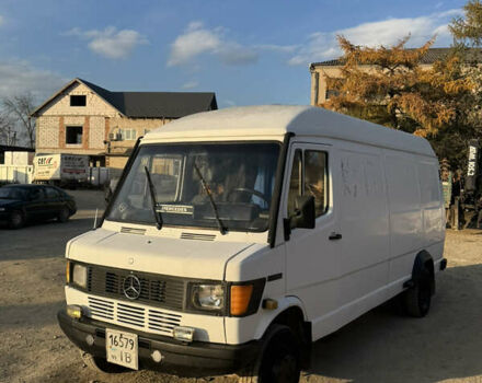 Мерседес Sprinter 1995 в Коломые на Automoto.ua Белый Мерседес Sprinter, объемом двигателя 2.5 л и пробегом 256 тыс. км за 3400 $, фото 2 на Automoto.ua