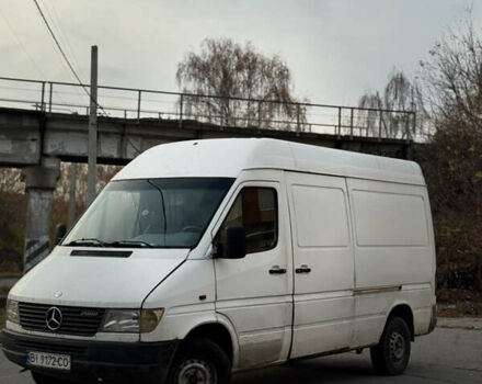 Белый Мерседес Sprinter, объемом двигателя 2.3 л и пробегом 300 тыс. км за 2999 $, фото 14 на Automoto.ua