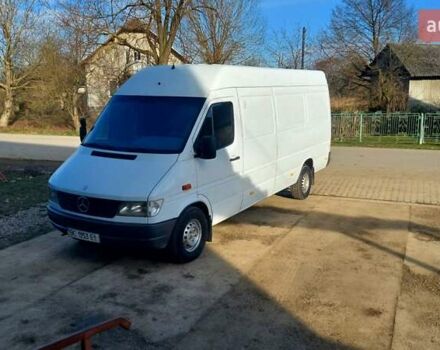 Белый Мерседес Sprinter, объемом двигателя 2.9 л и пробегом 590 тыс. км за 7700 $, фото 4 на Automoto.ua