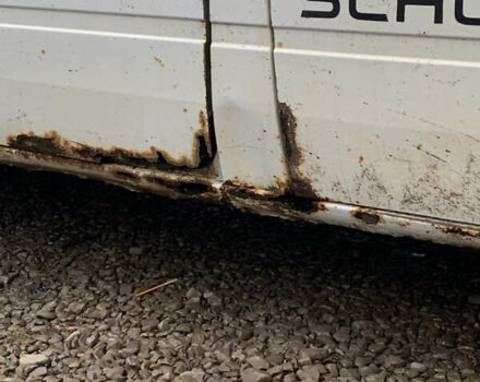 Белый Мерседес Sprinter, объемом двигателя 2.9 л и пробегом 497 тыс. км за 3300 $, фото 3 на Automoto.ua