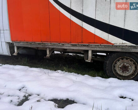 Белый Мерседес Sprinter, объемом двигателя 2.3 л и пробегом 360 тыс. км за 5400 $, фото 2 на Automoto.ua