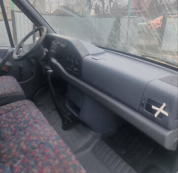 Белый Мерседес Sprinter, объемом двигателя 2.3 л и пробегом 123 тыс. км за 3700 $, фото 13 на Automoto.ua