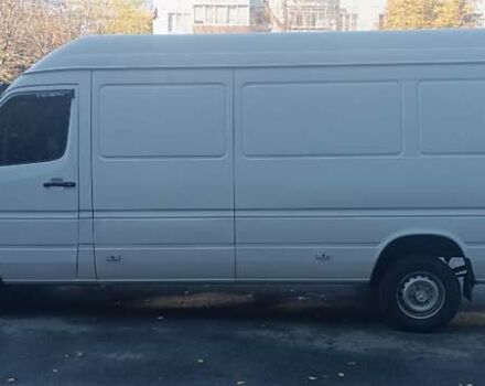 Белый Мерседес Sprinter, объемом двигателя 2.9 л и пробегом 400 тыс. км за 11000 $, фото 4 на Automoto.ua