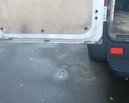 Белый Мерседес Sprinter, объемом двигателя 2.9 л и пробегом 400 тыс. км за 11000 $, фото 8 на Automoto.ua