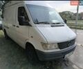 Білий Мерседес Sprinter, об'ємом двигуна 2.3 л та пробігом 400 тис. км за 4700 $, фото 1 на Automoto.ua