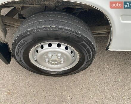 Белый Мерседес Sprinter, объемом двигателя 2.87 л и пробегом 790 тыс. км за 6950 $, фото 13 на Automoto.ua