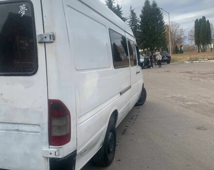 Білий Мерседес Sprinter, об'ємом двигуна 2.9 л та пробігом 800 тис. км за 4500 $, фото 3 на Automoto.ua