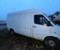 Белый Мерседес Sprinter, объемом двигателя 0 л и пробегом 300 тыс. км за 5676 $, фото 1 на Automoto.ua
