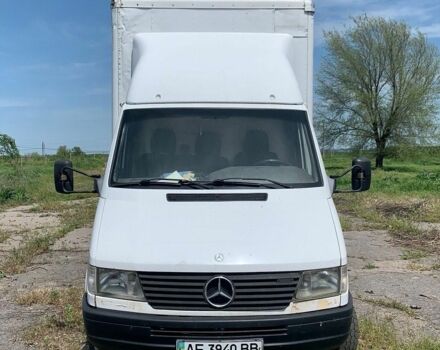 Белый Мерседес Sprinter, объемом двигателя 2.9 л и пробегом 380 тыс. км за 10000 $, фото 1 на Automoto.ua